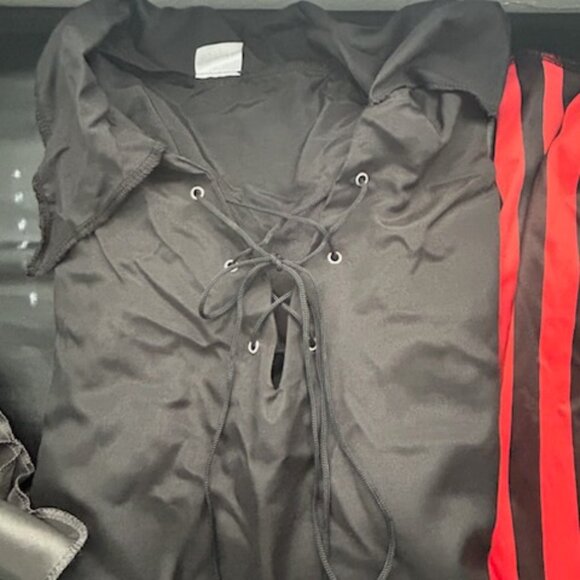 Men's Halloween Costume, Size Medium - Picture 2 of 8